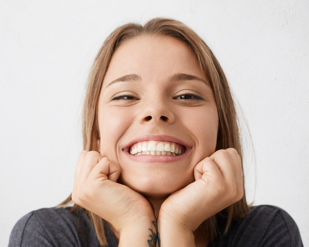 Esseti_dentista_magenta_sorriso_home